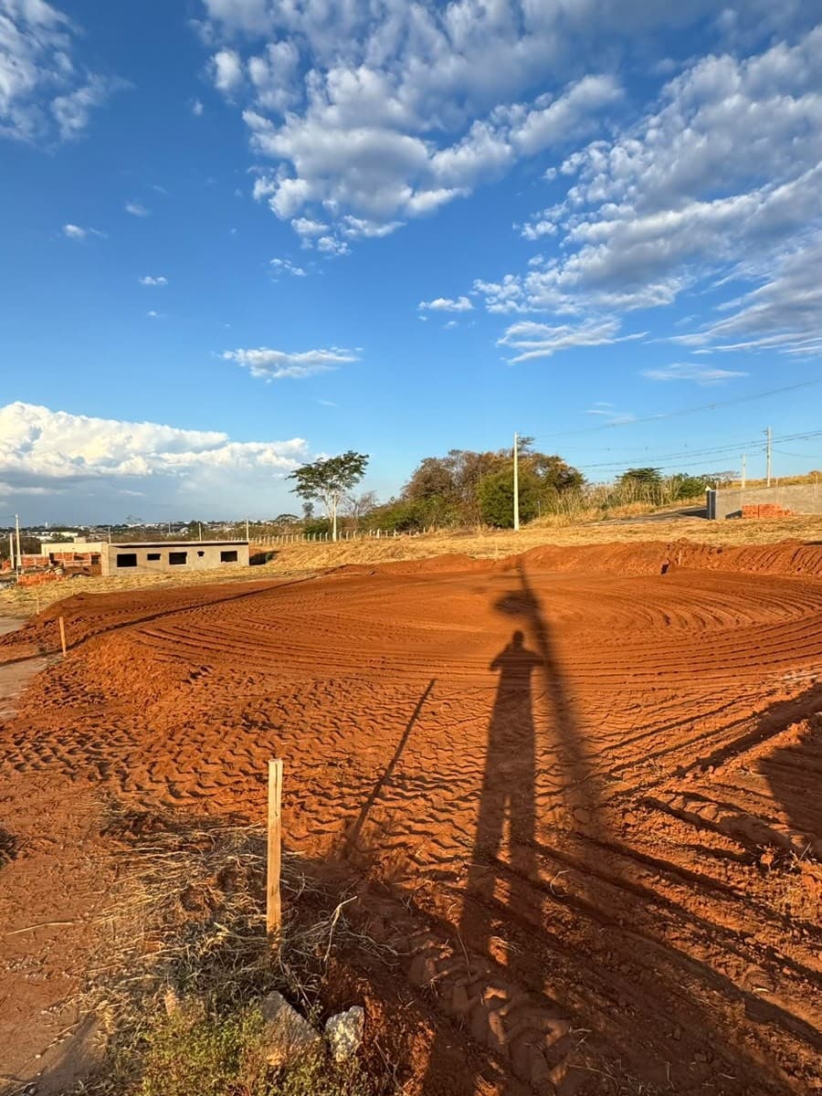 Terreno pronto para a fundação Terreno pronto para a fundação